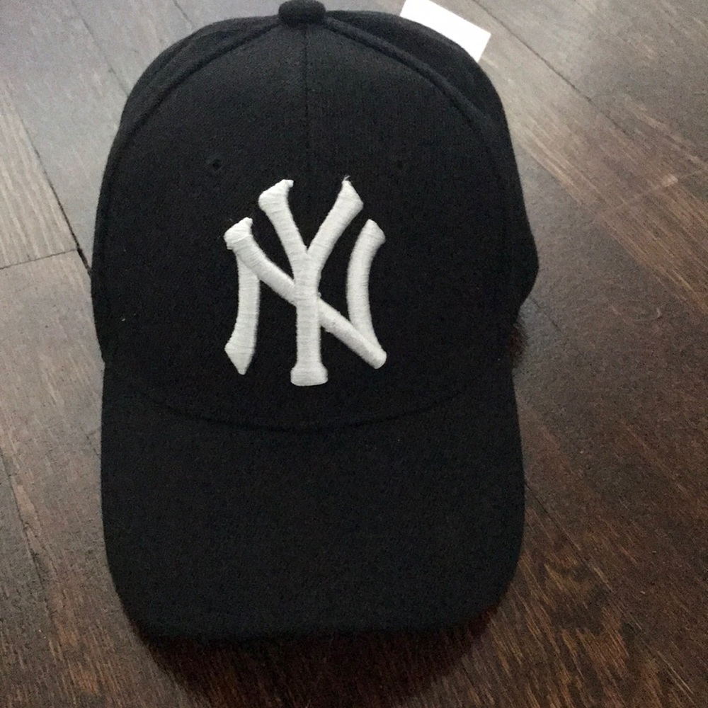 NY Yankees cap